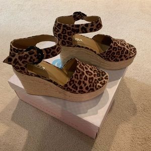 NIB: Oat Cheetah Espadrille Wedge Sandals